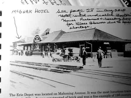 A Pictorial History of the Buildings of Niles Ohio