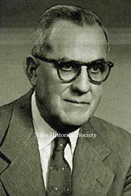 Mayor Thomas Smith(1960-1961)