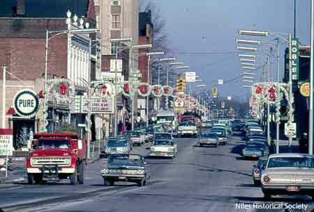 Robins Theatre, 1964.
