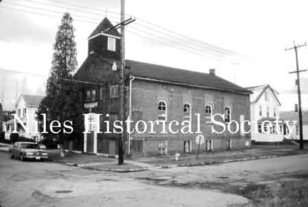 Image of Welsh baptist Church.