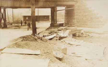 View of Niles Waiting Station looking through the Erie Railroad underpass.
