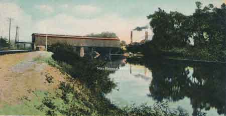 Niles-Alliance railroad covered bridge over the Mahoning River. It was built in the late 1880's and later became part of the Pennsylvania RR.