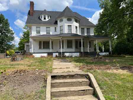 Renovations during the Fall of 2022.