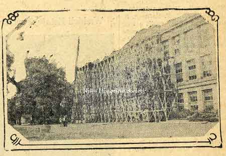 Scaffolding at Niles High School.
