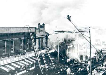 The photographs below show various scenes from the Hoffman Fire.