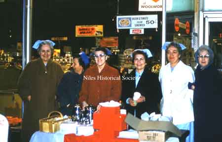 The photographs below show various scenes from the Hoffman Fire.