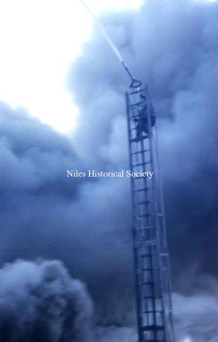 The photographs below show various scenes from the Hoffman Fire.