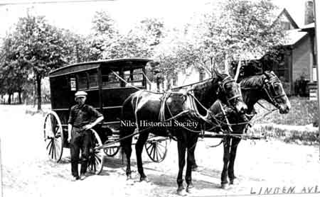 Wilson's Dairy delivering milk on Linden Avenue in Niles.