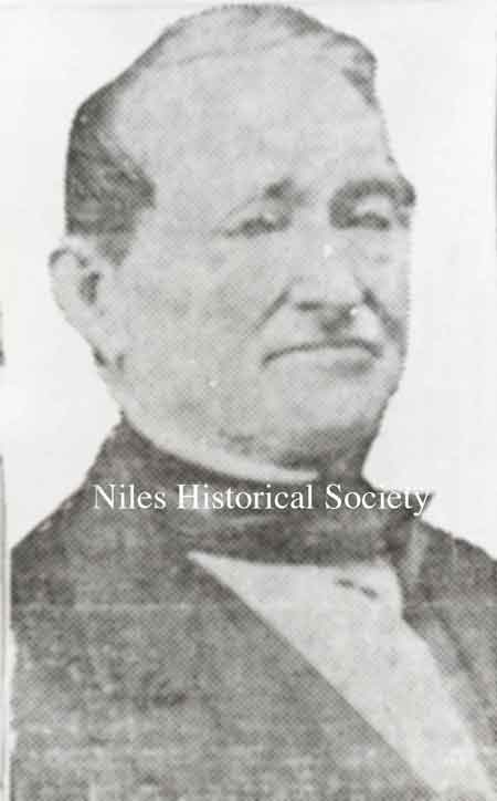 Josiah Robbins arrived in Niles in 1826 from Youngstown.