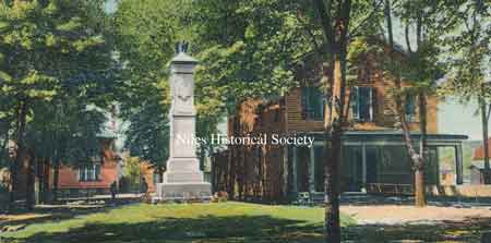 View of Town Hall and Civil War Monument from 1914 postcard.