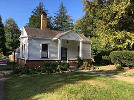 Garden house attached to greenhouse.