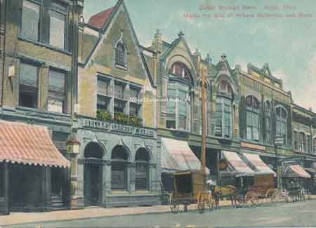 In 1905 the Dollar Bank purchased the City National Bank building which had been built in 1893 on part of the site of the McKinley home.