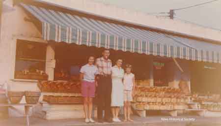 L-R Carol Ann DeMarsh, Phyllis half-sister; Charles Blott; Anne Marie Blott; and Phyllis Blott.