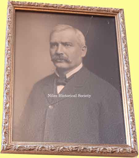 Dr. Andrew J. Leitch