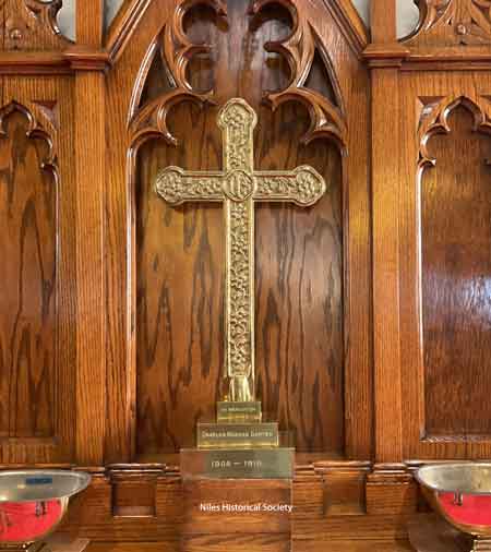 Crucifix, In Memoriam