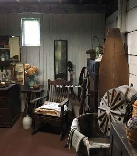 Barn display of kitchen diorama.