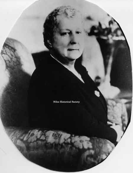 Portrait of Margaret Thomas