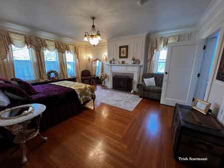 Interior views of the refurbished von Isley house