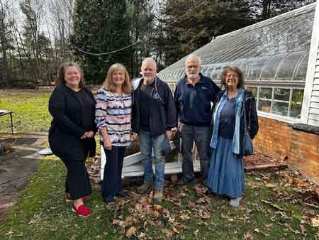 Avenue and Main donation presentation