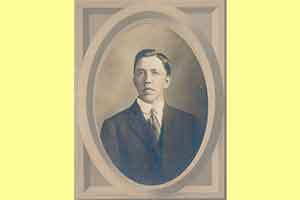 O.O. Hewitt Fights Bootleggers